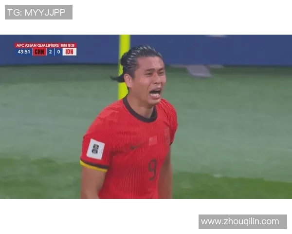 足球明星归国参战展现爱国情怀与运动精神的交融之路